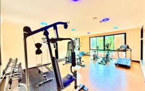 Pattaya Poolside Hotel near Terminal 21 & Bus Station