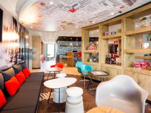 ibis Pontorson Baie Du Mont Saint Michel