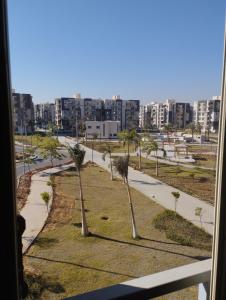 Luxury Apartment In Sheikh Zayed - Jannah 2 Compound
