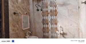 Vrinda Premium Hotal Near prem Mandir