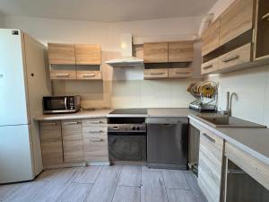 3 Pokoje 7 osób 2 poziomy Centrum Wrocławia