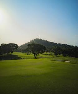 Victoria Golf Resort