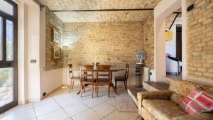 La Casa sul Piazzale by Rentbeat