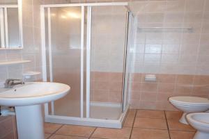 Pleasant villa in Carole with shared pool