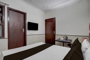 Hotel O by OYO Royal Palace