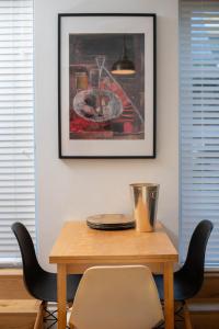 Classy 3BR Apartment in Hoxton, Near Shoreditch, Liverpool Street, Trendy urban Area