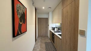 Stylish Studio Apartment in Peninsula 1