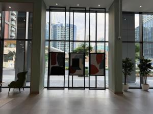 Stylish Studio Apartment in Peninsula 1