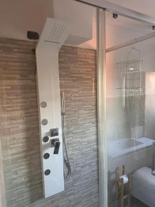 New, bright, cozy Florence apartment with view