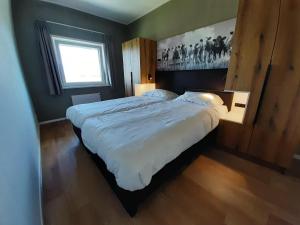 Spacious holiday home in Leons with garden