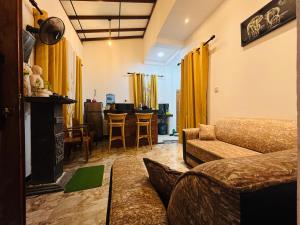 Surf Rest House