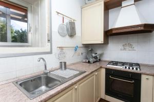 Pentalocale in residence con piscina a Numana - N232