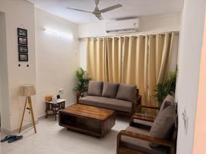 Plaza Rooms