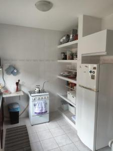 Casa na Boraceia, 100 M praia c roupas cama e banho