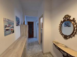 Delfino - By Ligooria