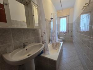 Delfino - By Ligooria