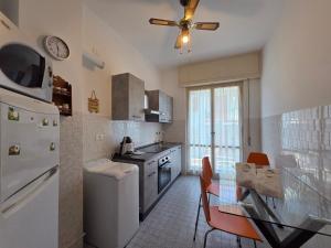 Delfino - By Ligooria