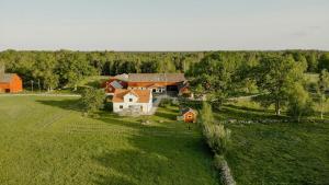 Modern Guesthouse Near Åsnen National Park