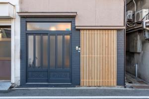 Osaka USJ Near Bentencho 10 People Stay