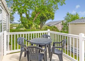 Meadow Lakes Holiday Park