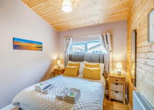 Gadlas Park Holiday Cabins