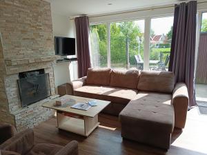 familienfreundliches, cosy Ferienhaus mit Seeblick und privatem Zugang