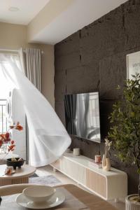 Soho Residence - Luxury Studios & 2-3 Bedrooms - City Centre District 1, 5 Mins to Bui Vien