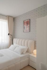 Soho Residence - Luxury Studios & 2-3 Bedrooms - City Centre District 1, 5 Mins to Bui Vien