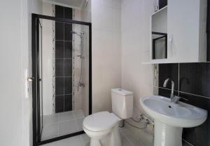 Galley Port ROOMS