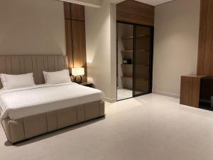 هيلز للشقق المخدومة