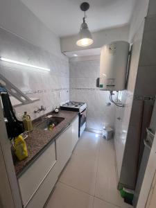 Depto 2 amb para 4 centro doble balcón