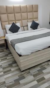 Hotel Peeramant Near IGI Airport