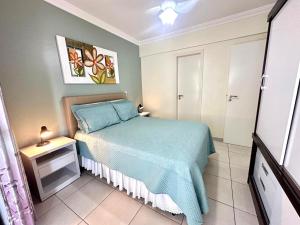 DISPONIVEL CARNAVAL, Ótima Localização!!! Apartamento De Frente No Centro De Capão Da Canoa