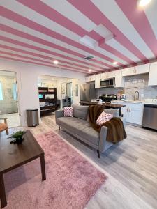 4 DT Dallas l FIFA READY l Staycation 1Bd1Ba