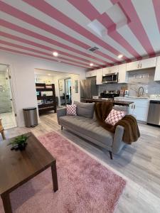 4 DT Dallas l FIFA READY l Staycation 1Bd1Ba