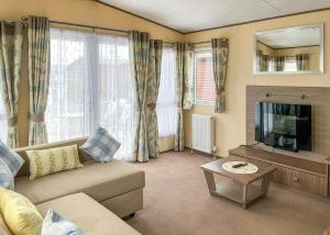 Whitehouse Holiday Park