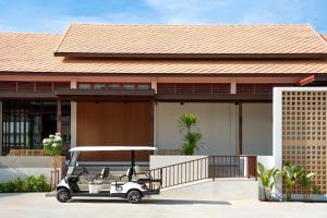 Natural Beach Resort Thasala