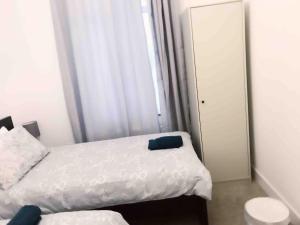 Basildon Road Three Bedroom Beautiful House