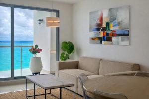 by Calamari Homes - Altamar 27B1 near walled city