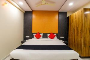 Capital O N R Residency