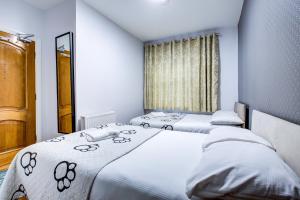 Bryanston Camden Hotel