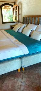 Majestuosa Residencia con piscina Atlantida SUR 7 dorm 4 bath