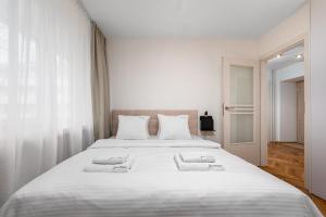 Apartment Sady Żoliborskie by Your Freedom