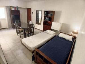 Depto Mayo zona Centro, La Perla para 4 personas