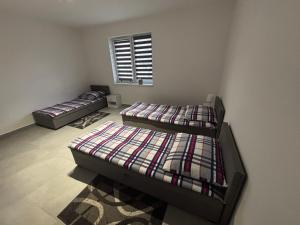 Apartamenty Przy Rynku GąsawaBiskupin