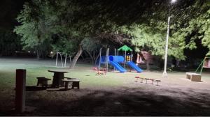 Hermosa casa en barrio privado