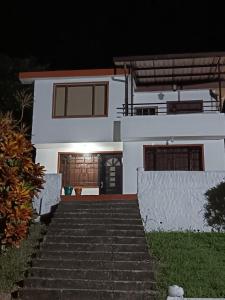 Fica El Paraíso Teo