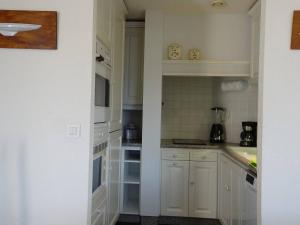 Superbe appartement duplex au centre de TREGASTEL vue sur mer - Réf 745