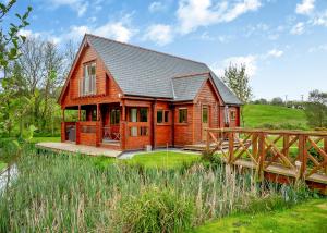 Anglesey Lakeside Lodges