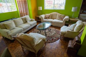 Great Surbiton Road Apartment near New Kingston close to Devon House